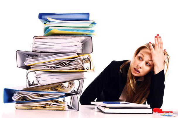 ضغوط العمل أكثر ضررا من التدخين السلبى