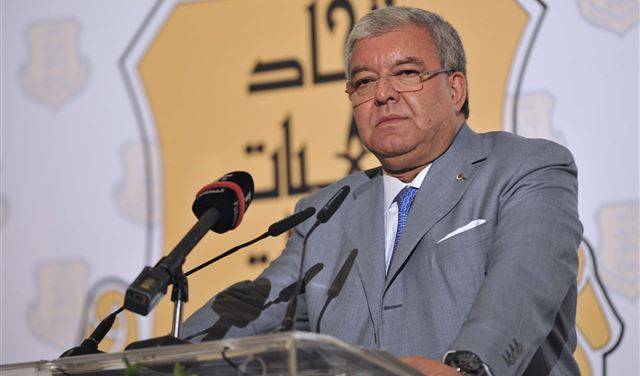 المشنوق: لتدابير تحد من الازدحام خلال الأعياد