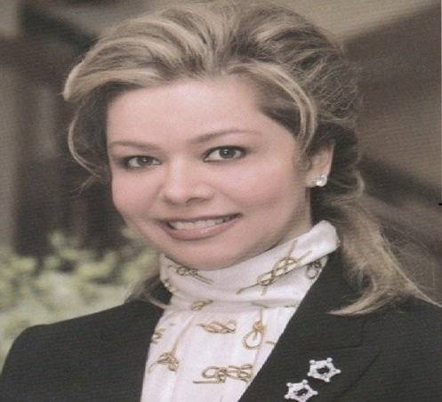 بالصور : رغد صدام حسين تصمم مجوهرات مستوحاة من والدها  وزوجها