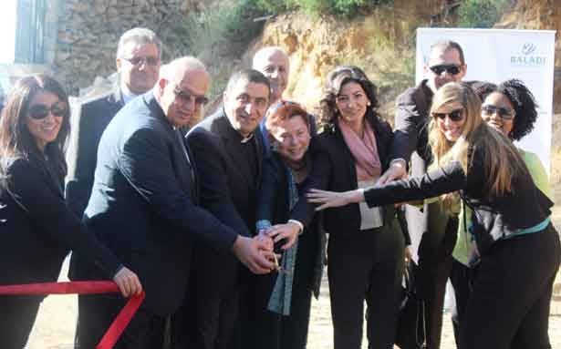 برنامج «بلدي» يحتفل بإنجاز مشروع
«دروبنا» في الخنشارة والجوار
