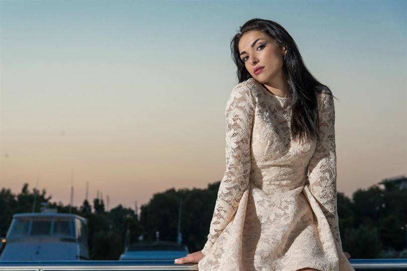 إخراج اليونان من ملكة جمال العالم والسبب...