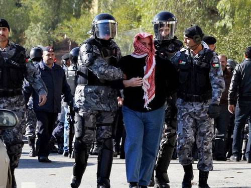 الأمن الأردني يعتقل قاتل شرطيين بإربد