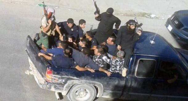 فضيحة سقوط فصيلة عرسال وأسر العسكريين