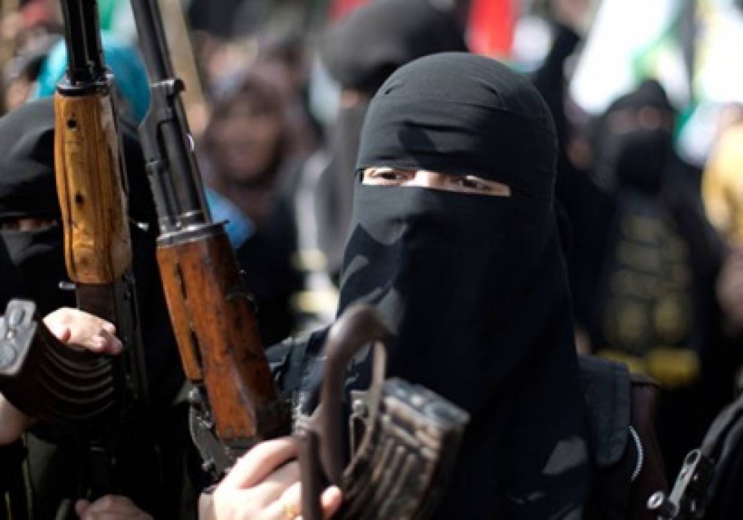 الاندبندنت تحذر الغرب: لا تقوموا باي عمل عسكري ضد داعش لهذا السبب
