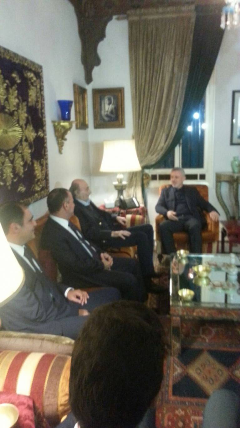 فرنجية من كليمانصو: جنبلاط طرح اسمي!