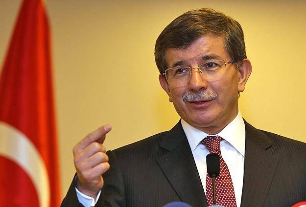 أوغلو للروس: لا تقلقوا علينا بضائعنا لن تبور