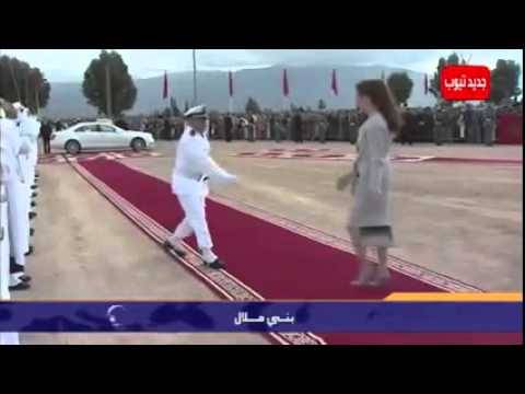 رد فعل مفاجئ لزوجة ملك المغرب مع حارس حاول تقبيل يدها فيديو