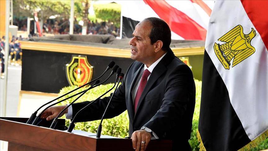 السيسي" يعترف بتجاوزات الشرطة ويصفها بـ"الفردية"