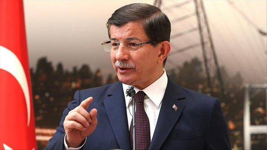 داود أوغلو: لا توجد مشكلة بين الشعبين التركي والروسي