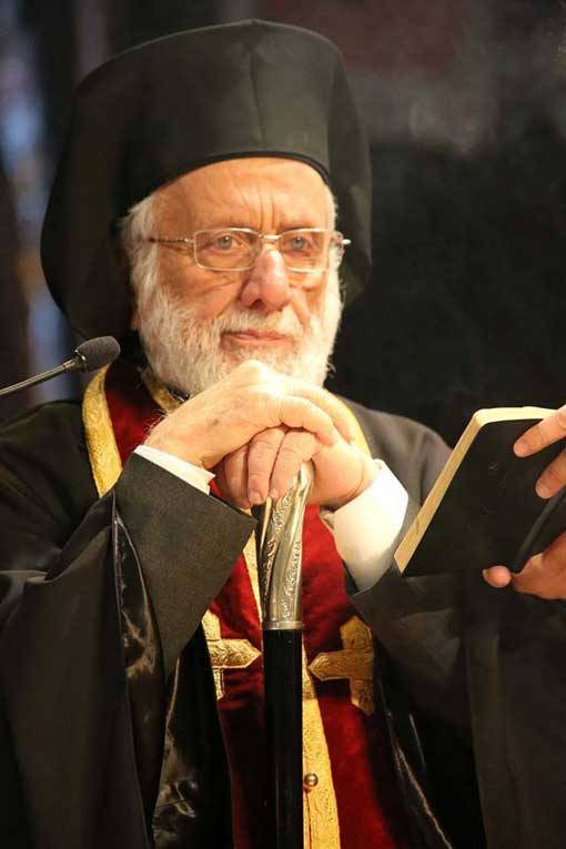 الاب خضر عن عون: يعود كل الامل الي بلبنان كلما اتكلم مع هذا الرجل