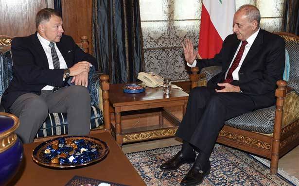 جونز يشرح دوافع التسوية