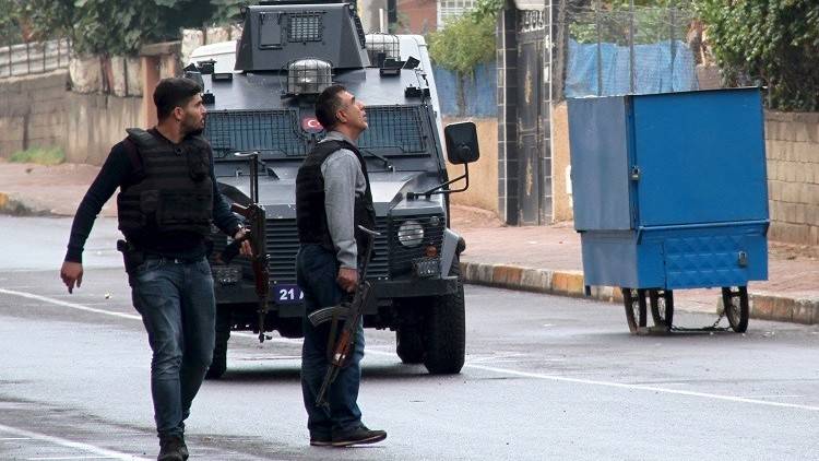 مقتل 3 عناصر من القوات التركية في اشتباكات مع أكراد جنوب شرقي البلاد