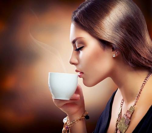 فنجان قهوة قبل القيلولة.. وستلاحظون الفرق!