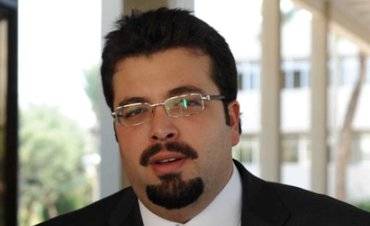 أحمد الحريري: البلد لا يتحمل فترة اضافية من دون رئيس