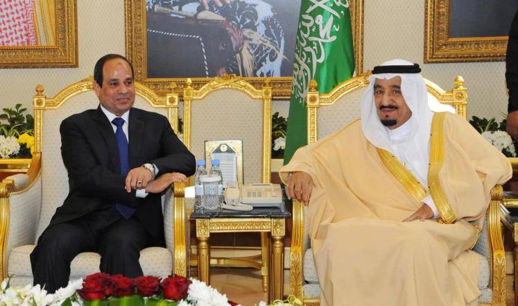 كاتب مصري .. السعودية عدونا الأول وقطر الثاني وإسرائيل “عدونا العاقل”