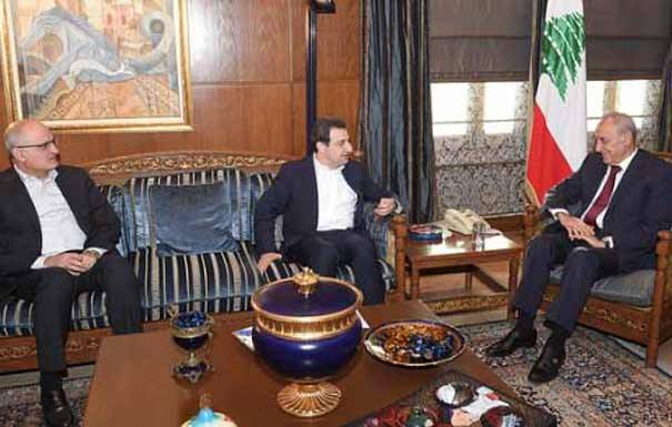 بري عرض مستجدات الرئاسة
مع ابو فاعور واستقبل عمرو موسى