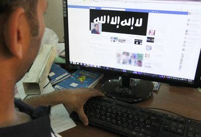 كيف يواجه "فيسبوك" و"تويتر" تنظيم "داعش"؟