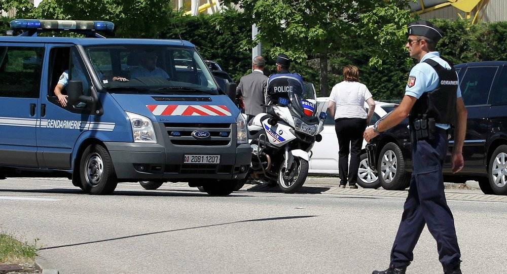 اليمين يتصدر الانتخابات المحلية في فرنسا