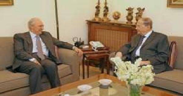 الصفدي من الرابية: عون هو من المرجعيات الاساسية في لبنان