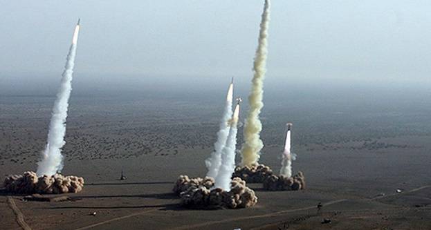 ايران أجرت  تجربة لاطلاق صاروخ باليستي