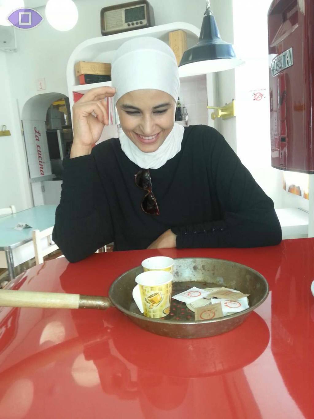 المسلمون يعاملون بطريقة غريبة في ايطاليا الصورة تتكلم