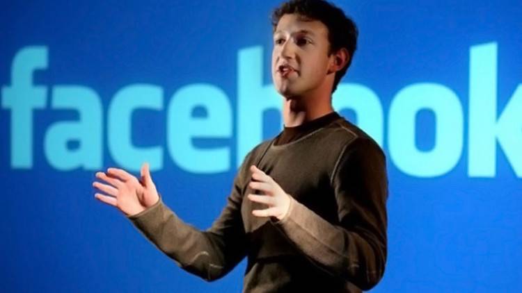 زوكربيرغ يعرب عن تعاطفه مع المسلمين حيال الضغوط الممارسة عليهم