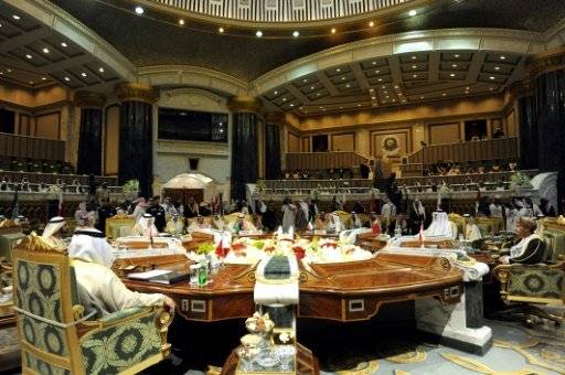 دول الخليج تؤكد دعمها لحل سياسي في سوريا وفقا لبيان جنيف