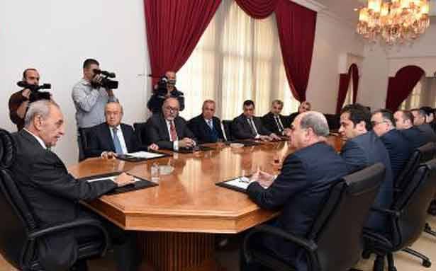 نظريان وقباني أعلنا جديّة المتابعة
بري عرض مخاطر تأخر البت بملف النفط :
لضرورة معالجته في جلسة الحوار المقبلة