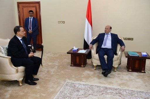 الحوثيون يقدمون لائحة بأسماء الوفد المشارك في محادثات السلام اليمنية