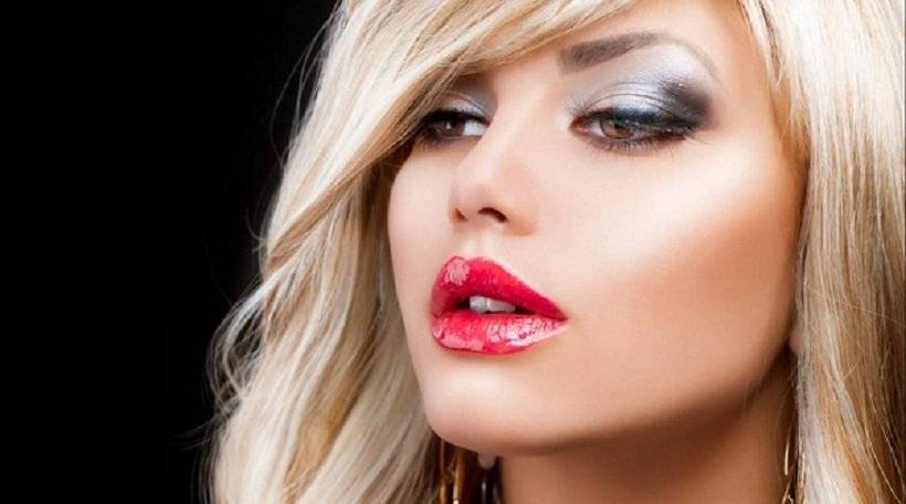 بالفيديو- كيف تكبرين شفاهك بـ 20 ثانية؟