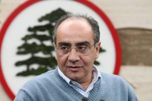 سعيد عند الجميل