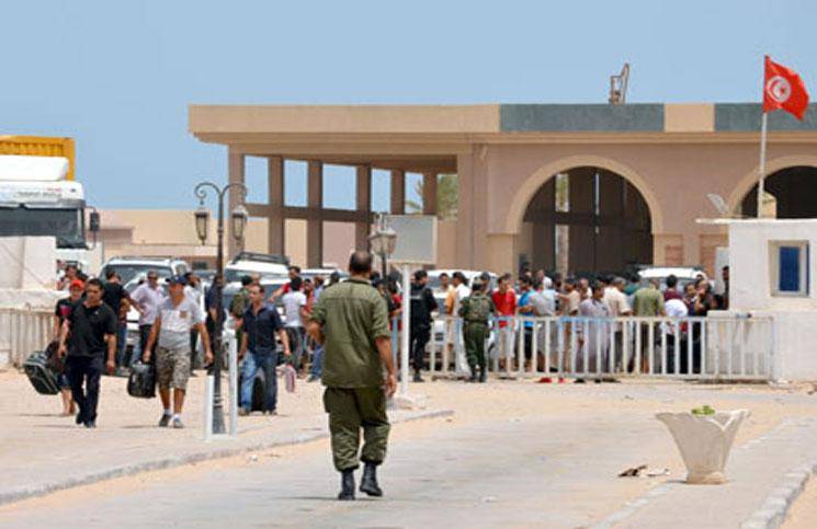 تونس تعيد فتح حدودها البرية مع ليبيا