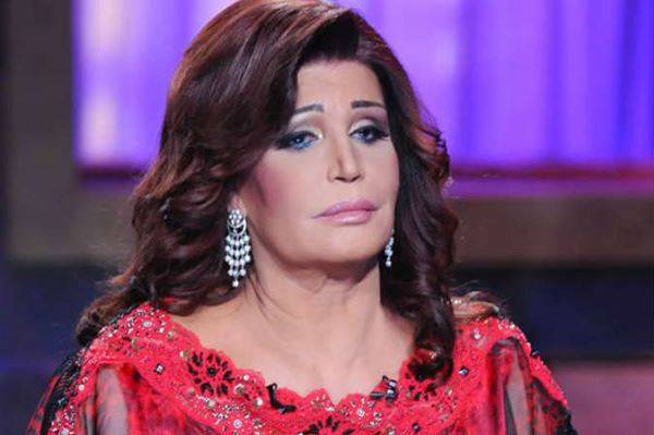 بالصور- نجوى فؤاد تتعرض لمحاولة قتل من أقرب المقربين