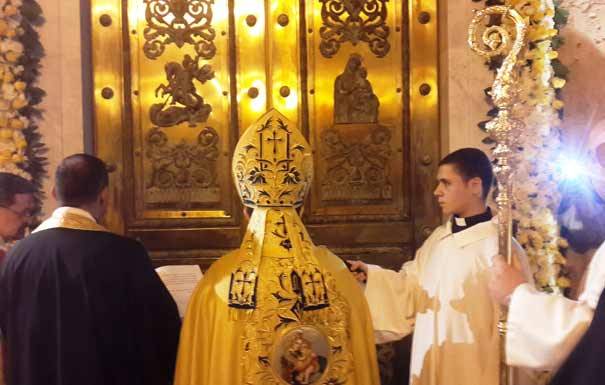 قداديس واحتفالات بافتتاح يوبيل الرحمة الإلهيّة
مطر: لنلتزم العيش بموجبها - خيرالله: مدعوون لنكمل مسيرة الكنيسة
