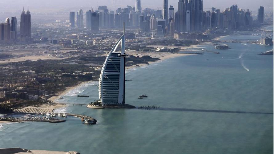 للمرة الأولى... دول الخليج ستفرض الضرائب على مواطنيها