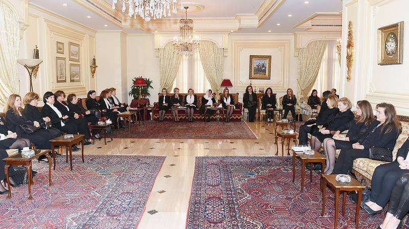رندة بري إستقبلت المعزين بشقيقة الرئيس في عين التينة