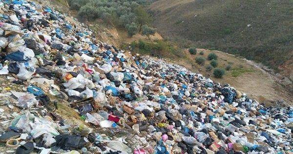 جديد مكبات النفايات... مكب في بقرزلا العكارية