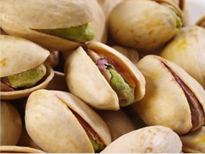 أمور تنبّهوا إليها قبل شراء الفستق الحلبي