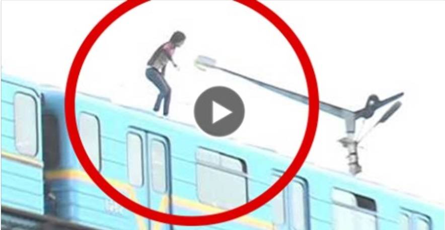 بالفيديو: شاهد ماذا حدث لشاب متهور قفز من فوق قطار متحرك