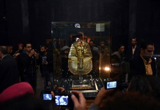 الانتهاء من ترميم قناع توت عنخ امون في مصر