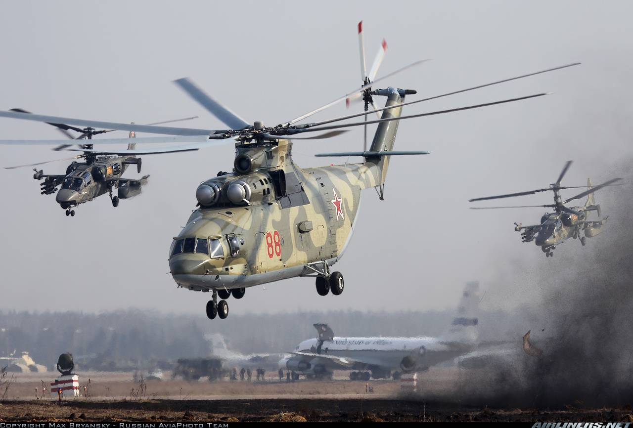 فيديو ... Mil Mi-26 الروسية : أقوى مروحية عسكرية في العالم
