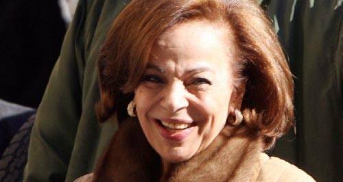 ميشال يعبّر عن رأي نايلة!