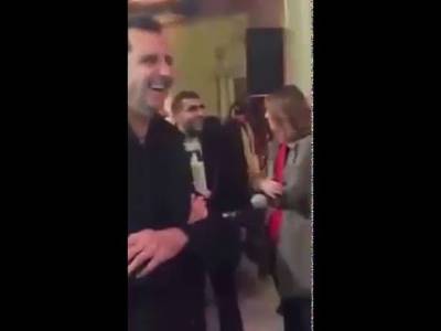 بالفيديو: ظهور نادر للرئيس الأسد وزوجته في احتفالات بكنيسة العذراء...