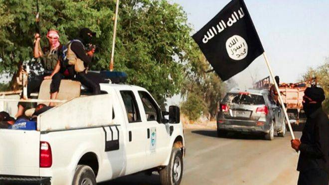 الفايننشال تايمز: تنظيم الدولة الإسلامية غارق في الفساد