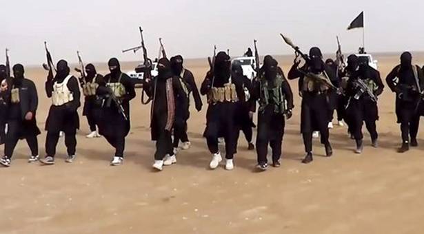الدولة الاسلامية تقصف حيا به مدرسة في سوريا وتقتل تسع طالبات