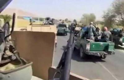 حركة طالبان تضيق الخناق على ولاية هلمند في جنوب أفغانستان