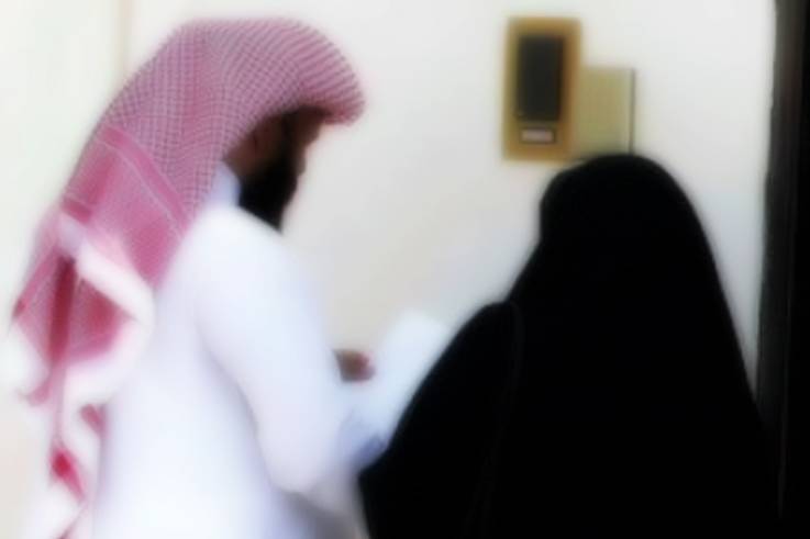 أغرب 5 حالات طلاق شهدتها السعودية في 2015  أبرزها “قصر قامة الزوج” ..
