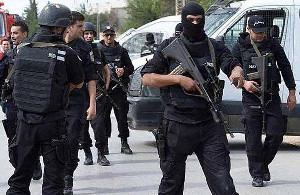 تفكيك خلية تجند نساء لحساب تنظيمات جهادية في تونس