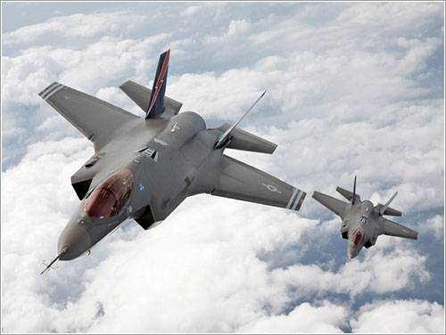 هل تواجه ال F35 الأمركية أل سوخوي  35 الروسية
البنتاجون: لوكهيد تفي بالتزاماتها وتسلم 45 مقاتلة إف-35 في 2015