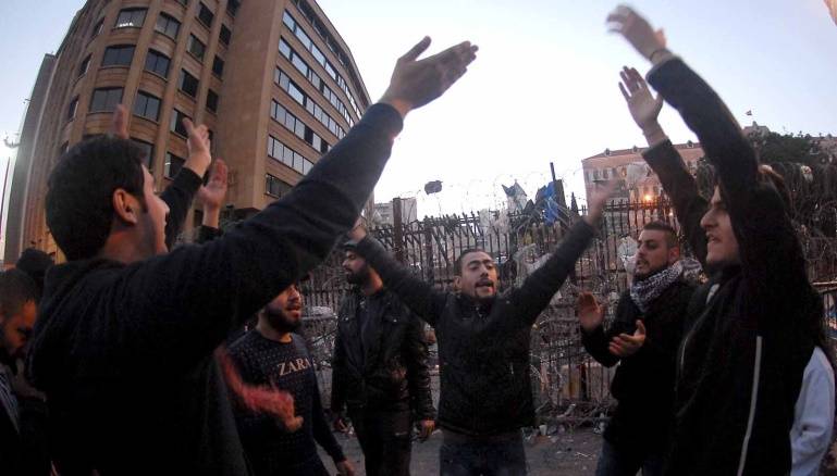 مجموعات الحراك: نرفض حل ترحيل النفايات